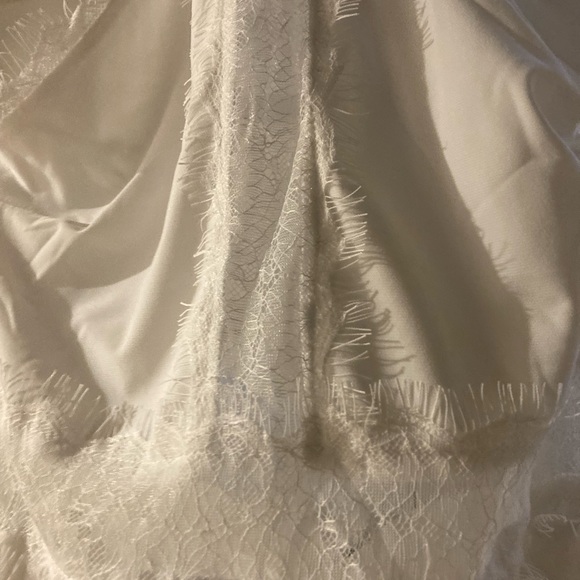 White halter dress size 6 - Picture 4 of 4